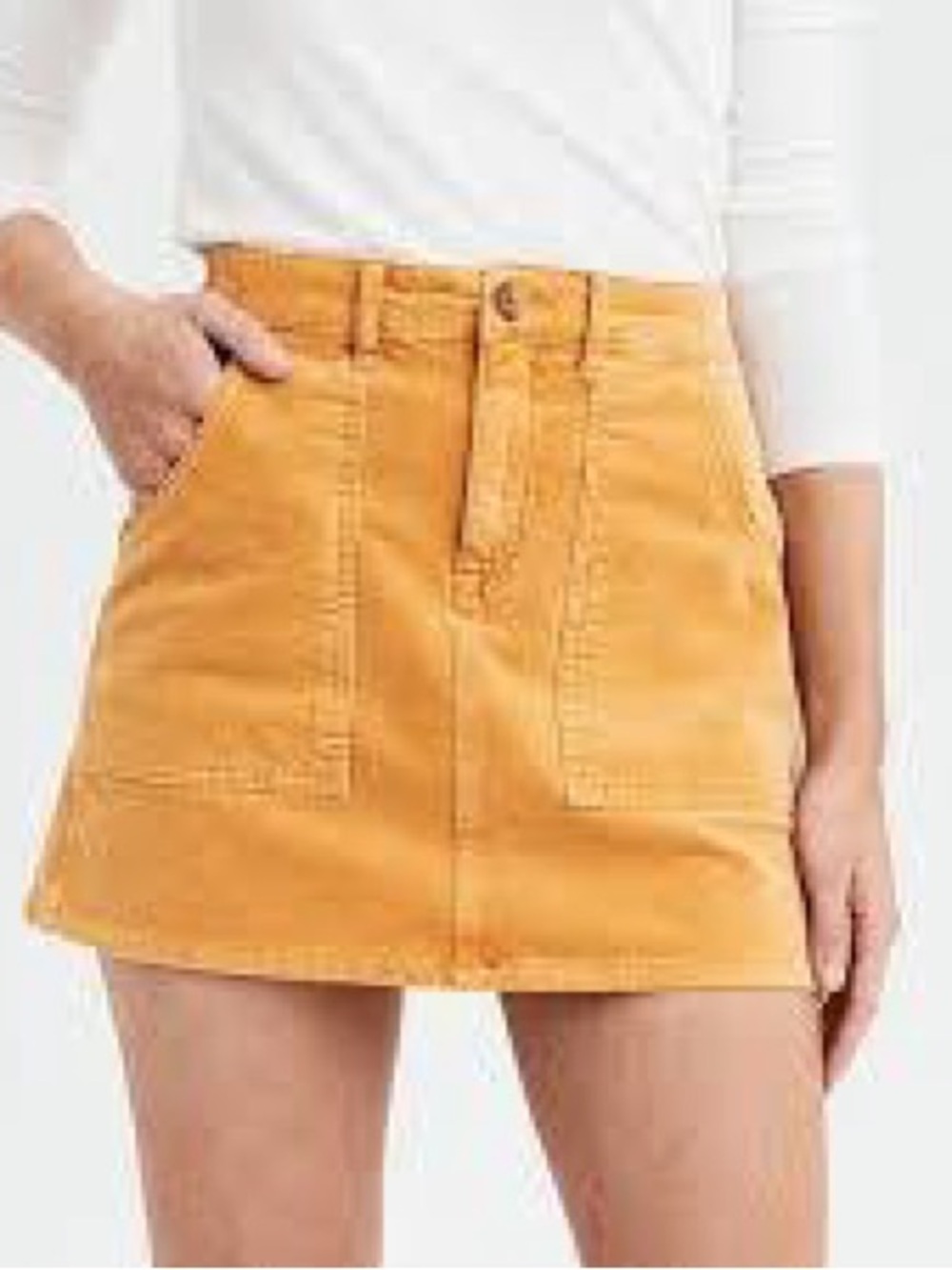 American Eagle Outfitters Mustard Mini Skirt size 4